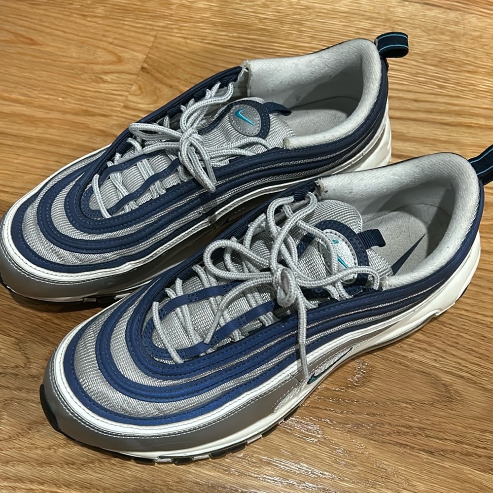 Men’s Nike air max like new